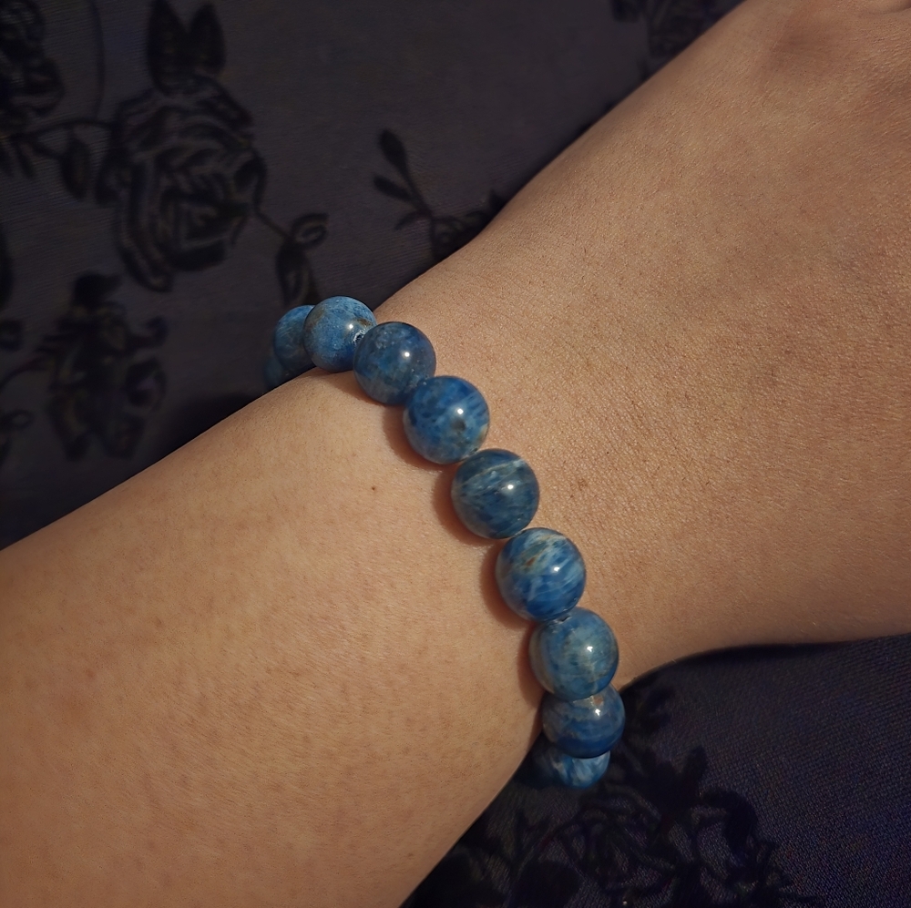 🧿✨️Blue Apatite Bracelet✨️🧿